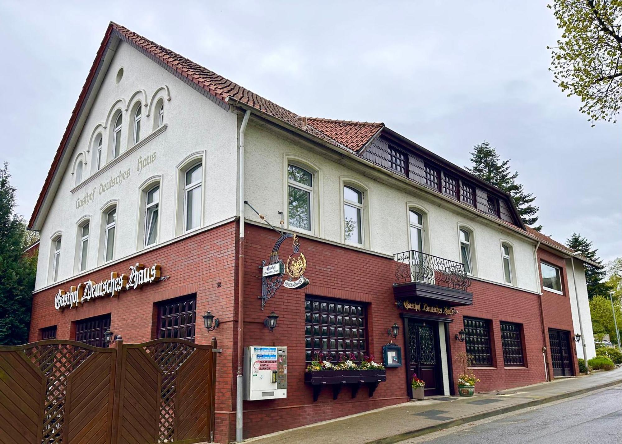 Hotel Deutsches Haus Mit Wlan Und Parkplatz, Hdz Und Kliniken In Der Naehe, Direkt An Der A2 Und A30 Gelegen Lohne  Exterior foto